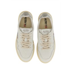 SNEAKER "MEDALIST LOW"