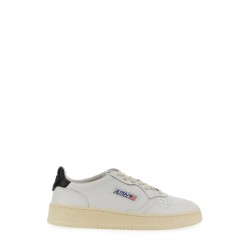 SNEAKER MEDALIST LOW