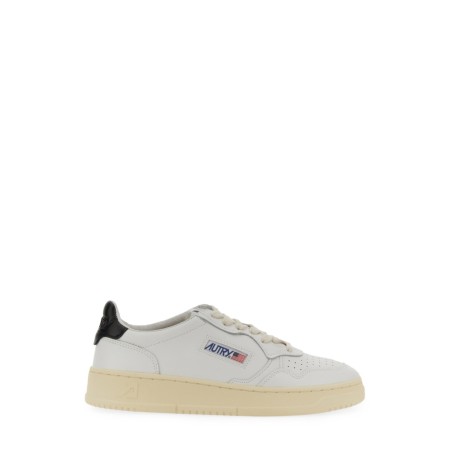 SNEAKER MEDALIST LOW