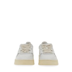 SNEAKER MEDALIST LOW