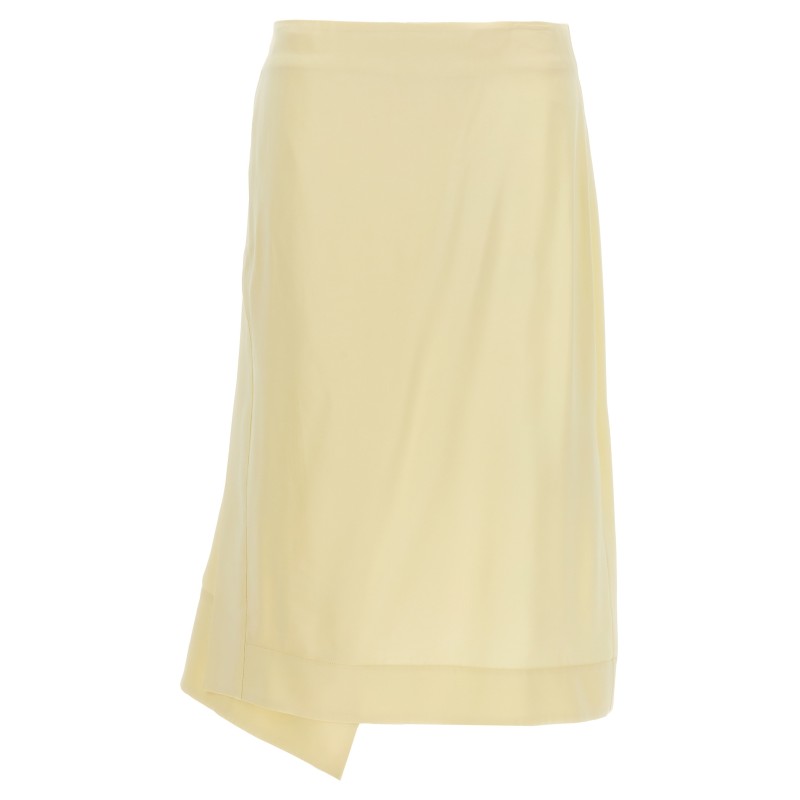Satin skirt with side slit