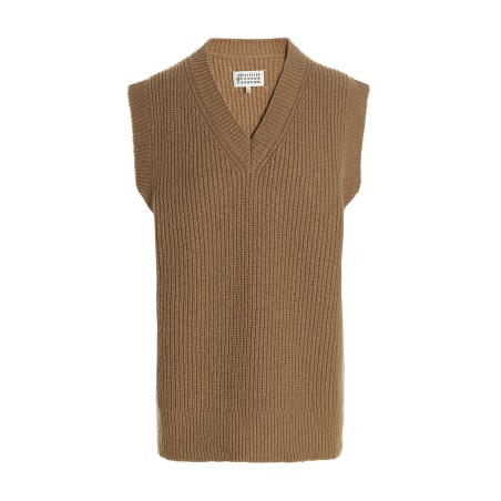V-neck vest