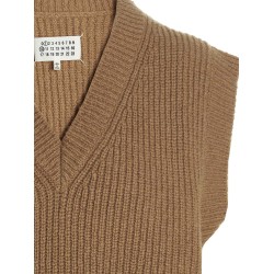 V-neck vest