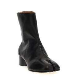 'Tabi' ankle boots