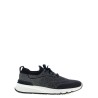 'Runners' sneakers
