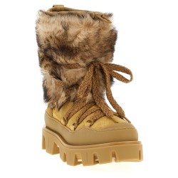 'Peak Après' ankle boots