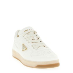 Leather sneakers