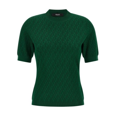 V-pattern T-shirt