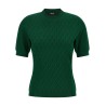 V-pattern T-shirt