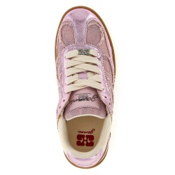 '08' sneakers