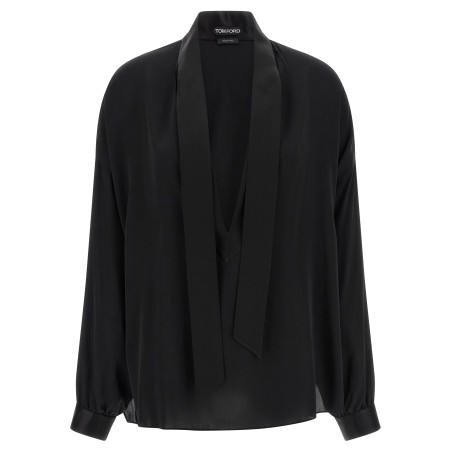 Lavallière neck blouse