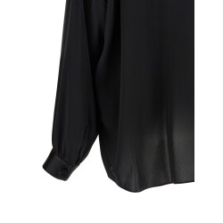 Lavallière neck blouse