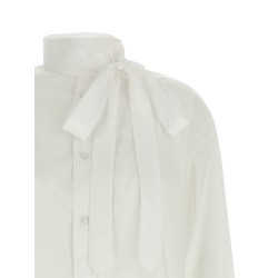 Lavallière collar shirt