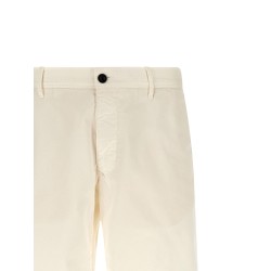 'Modello 11S215' bermuda shorts