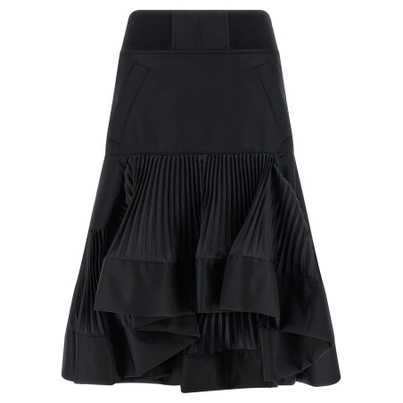 Pleated insert skirt