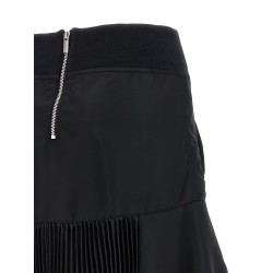 Pleated insert skirt