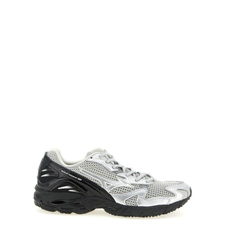 'Wave Rider 10' sneakers