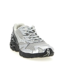 'Wave Rider 10' sneakers