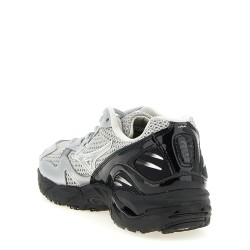 'Wave Rider 10' sneakers