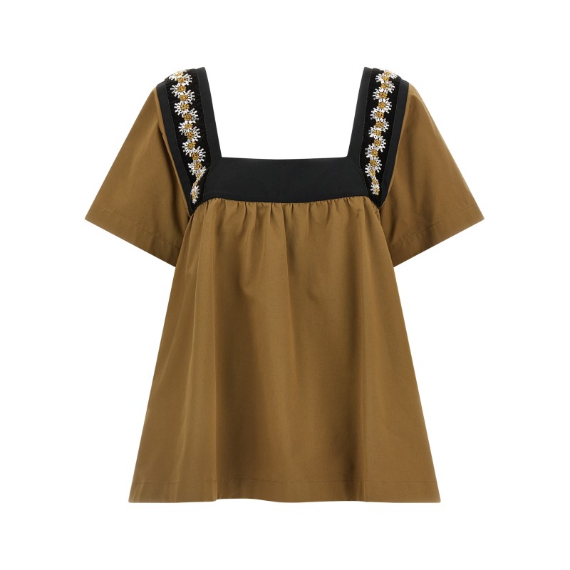 Embroidery top