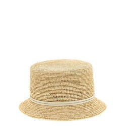 'Lila' hat