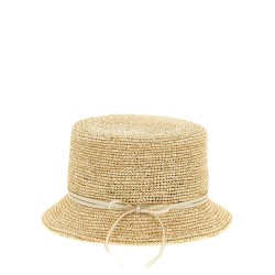 'Lila' hat