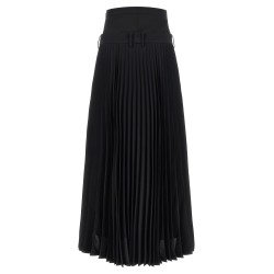 Pleated pants