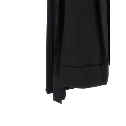 Pleated pants