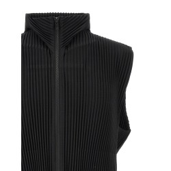 'Monthly Colors: April' vest