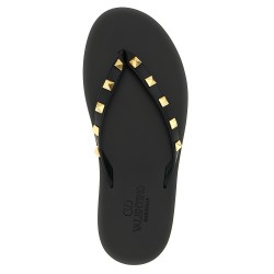 Valentino Garavani 'Thong Rockstud' sandals