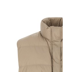 'Monile' vest