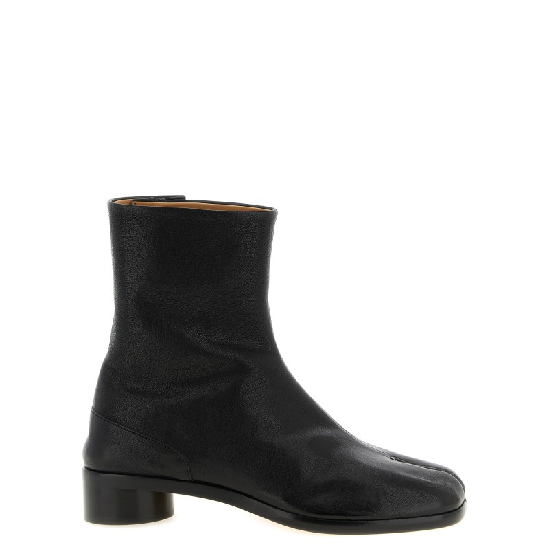 'Tabi' ankle boots