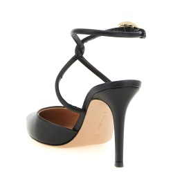 'Jungle Mamba' pumps