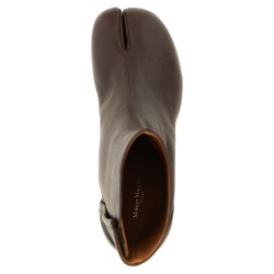 'Tabi' ankle boots