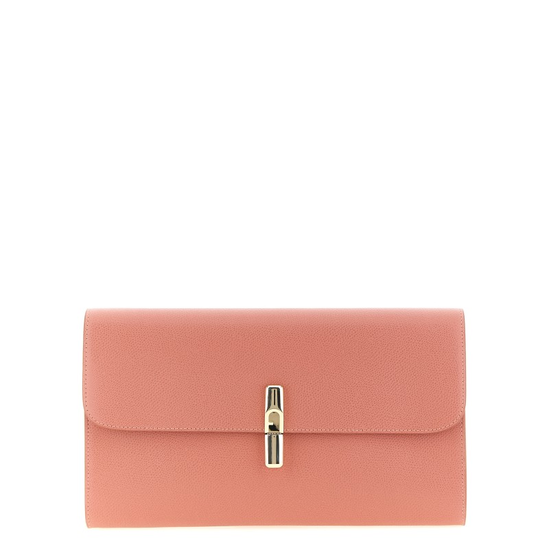 Iris Clutch