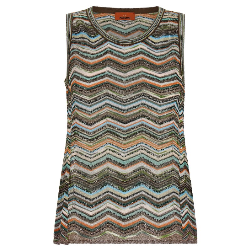 Chevron workmanship top