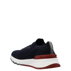 'Runners' sneakers