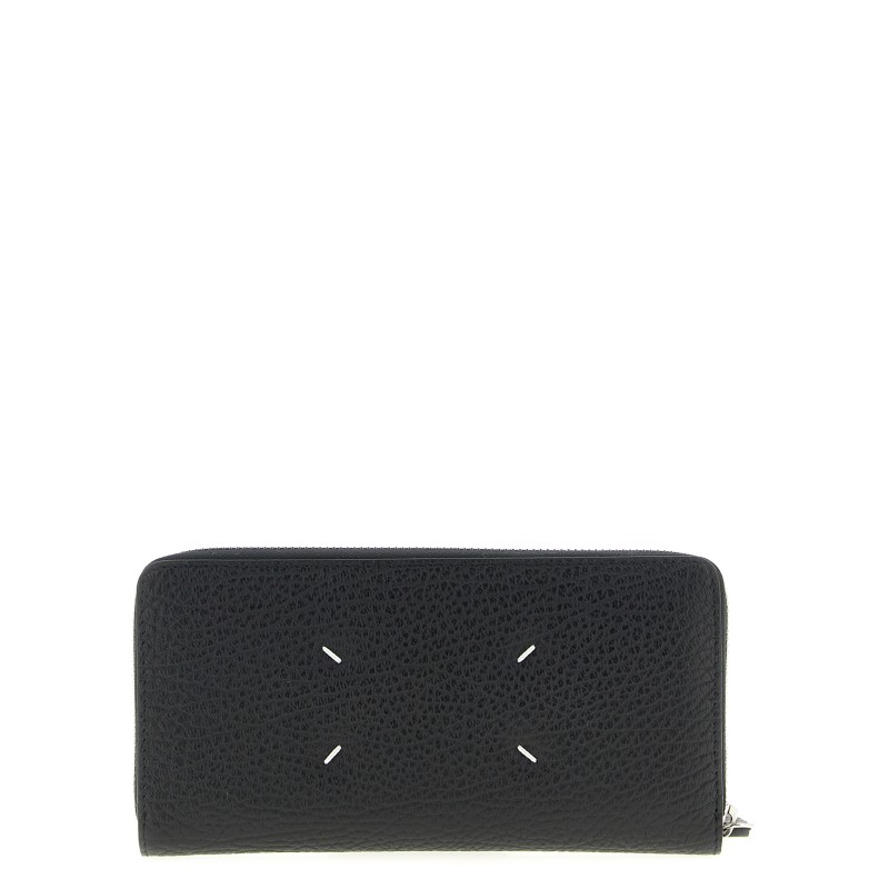 Stitching logo wallet