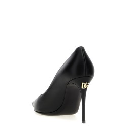 'Mun' pumps