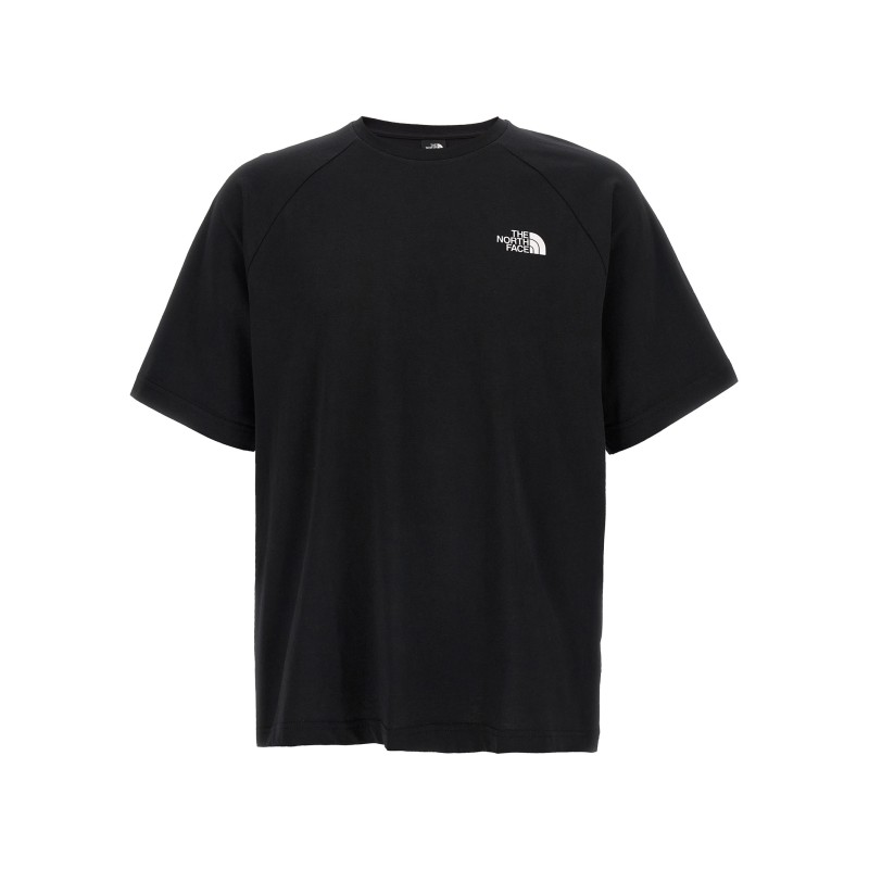 'North Faces' T-shirt