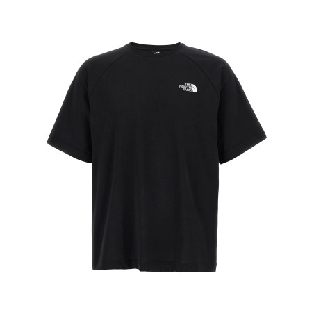 'North Faces' T-shirt