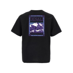'North Faces' T-shirt