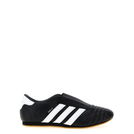 'Taekwondo' sneakers