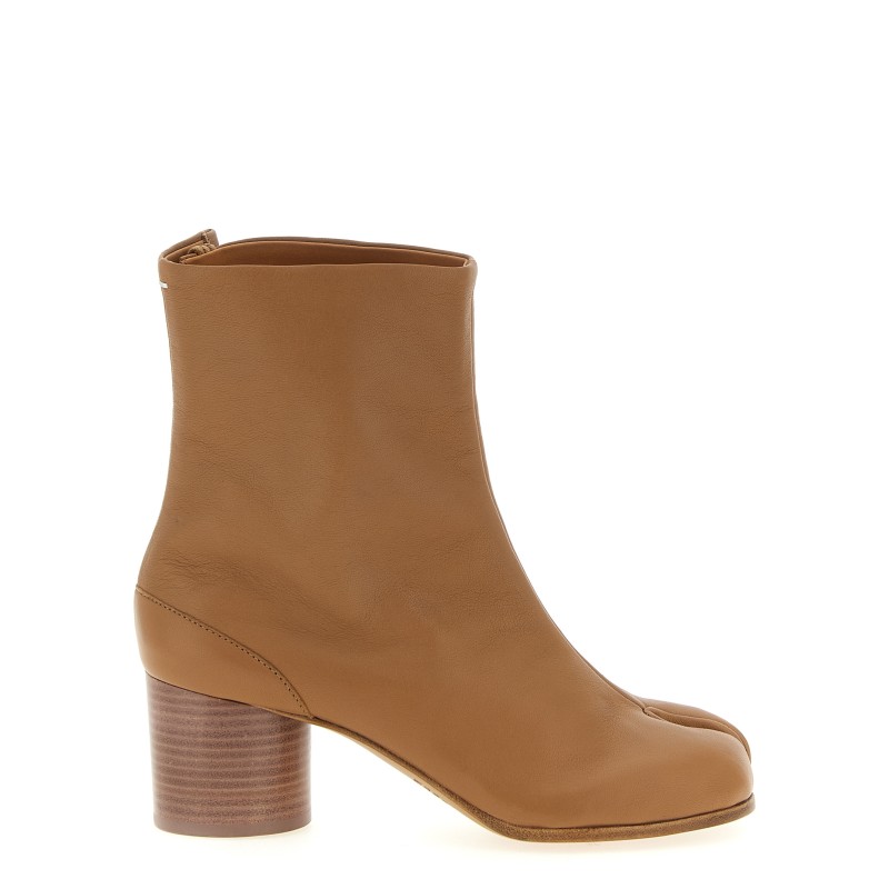 'Tabi' ankle boots