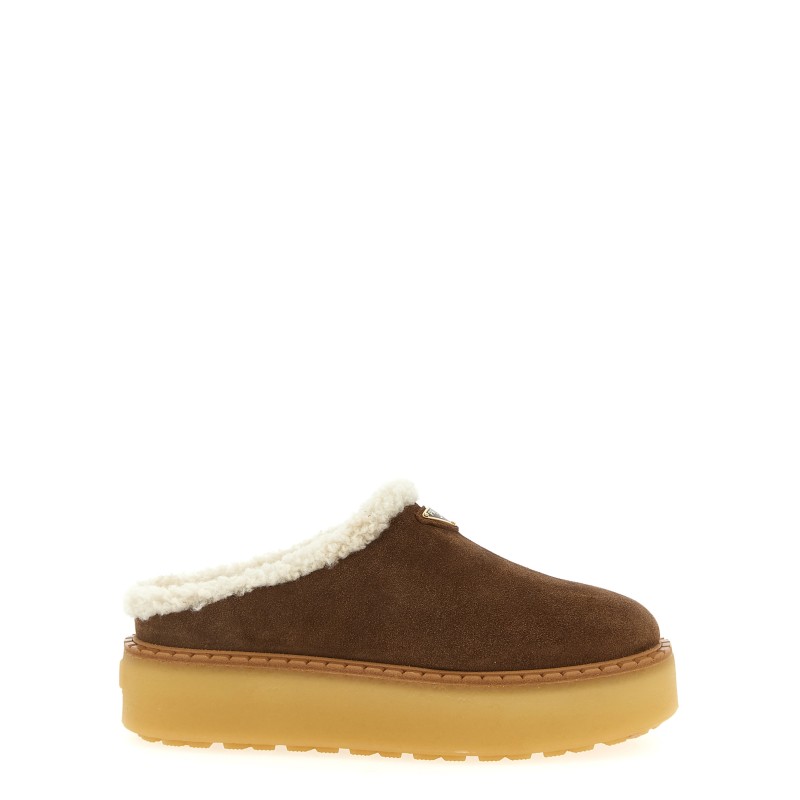 Suede sabots