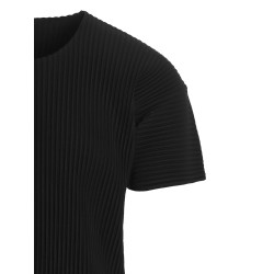'Basics' T-shirt