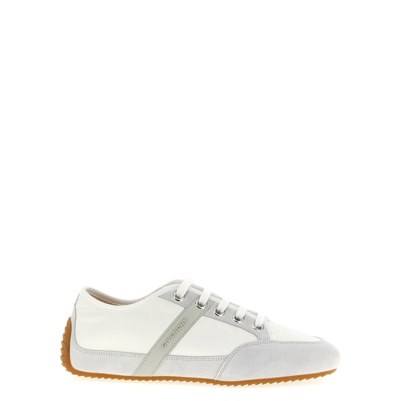 'Slim' sneakers