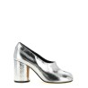 'Tabi' pumps