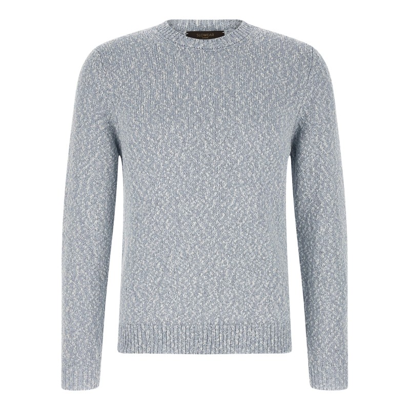 Two-tone yarn sweater