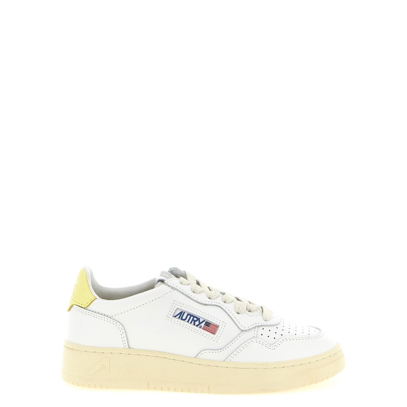 'Medalist Low' sneakers